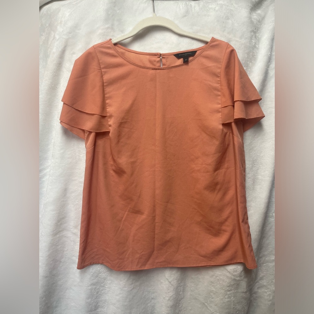 Banana republic, peach, ruffled sleeve, business, casual top size medium